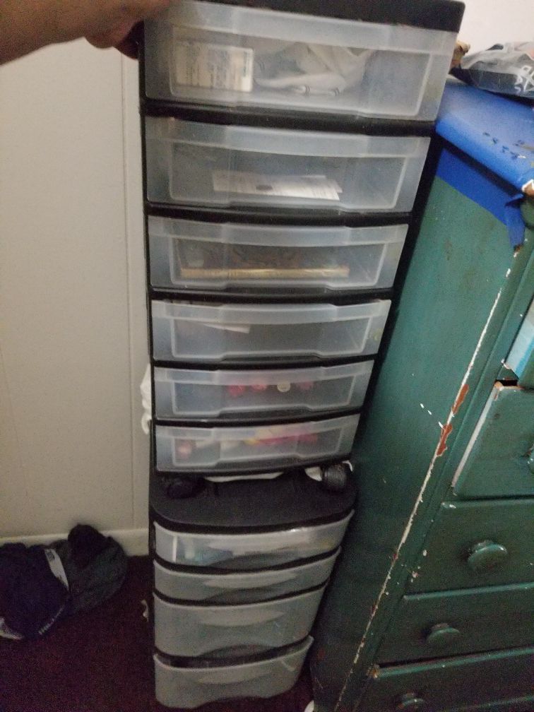 2 Plastic bins with drawers i have 4 in total