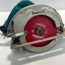 Makita Circular Saw