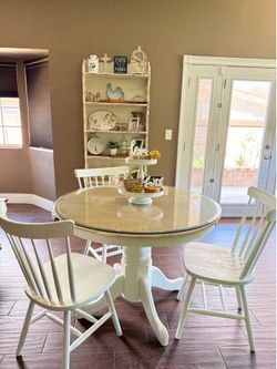 Round Dining Table