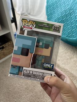 Funko pop Minecraft #323 Alex in diamond armor Best Buy Exclusive