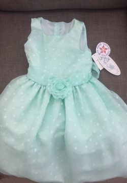 Girls dress size 6 new