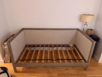 Pottery Barn Toulouse Daybed