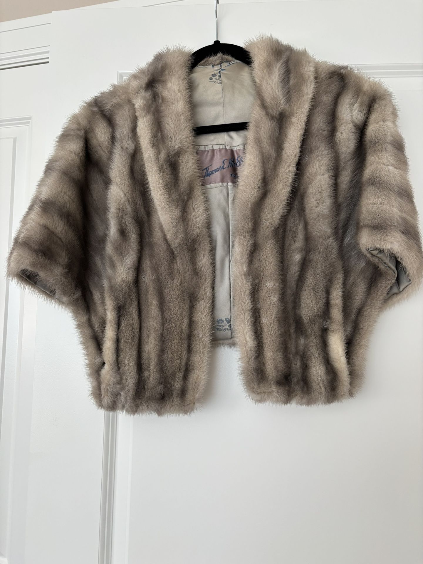 Vintage Thomas E. McElroy Silver Mink Fur Stole