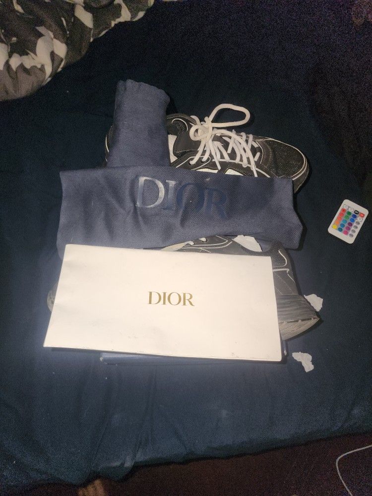 Dior B30