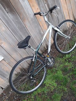 Trek 7100 hotsell alpha aluminum