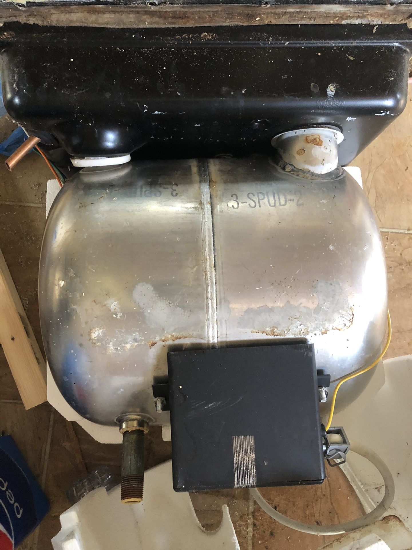 water heater for trailer