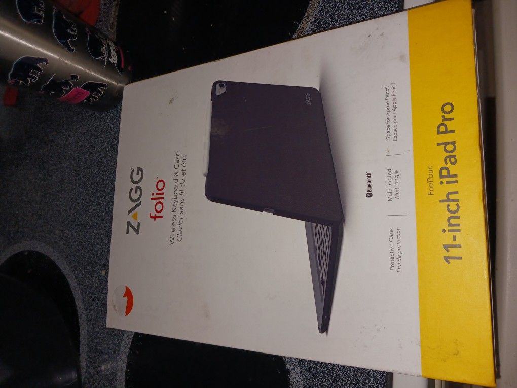 Brand New In Box 11in IPad Pro Case Keyboard Set 18 Firm Paid 79