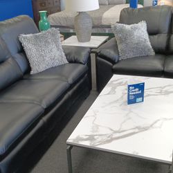 2pc Sofa And Loveseat 