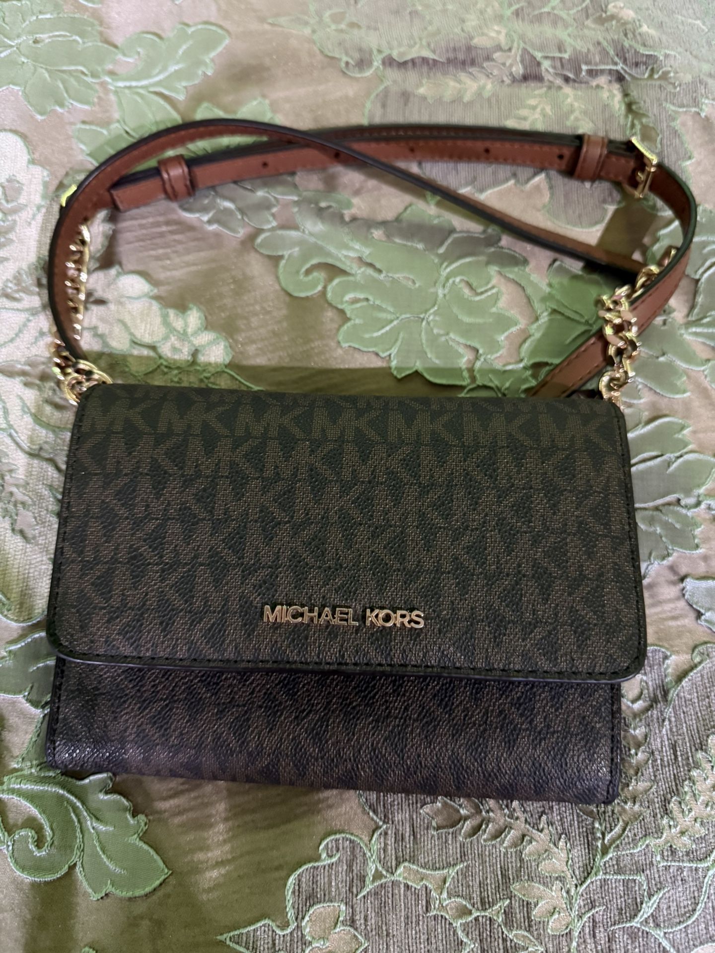 Michael Kors Crossbody Bag 