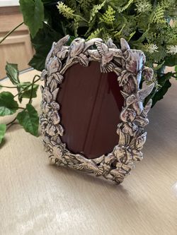 ARTHUR COURT  Tabletop Picture Frame Fits 3.5" X 5" HUMMINGBIRDS & IRISES