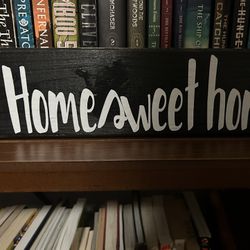 Wooden Sign ‘Home Sweet Home’