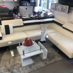 New White Glossy Base/glass Top We Finance $39 Initial Payment 