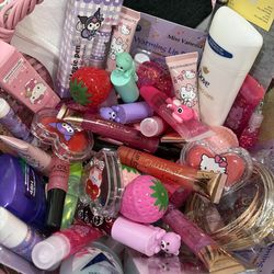 ✨🎀 Lote de Maquillaje Cute – 60 Piezas 💕 ✨