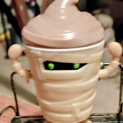 Frosty Fright The Yummy Figure