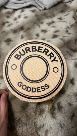 Burberry pouch