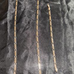 Chain W Matching Bracelet 