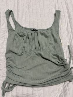 Size M Tank Top Women