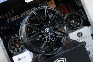 NEW BMW-Styled Rims -18x8.5 & 18x9.5 (5x120) Gloss Black Wheels (Set of 4)