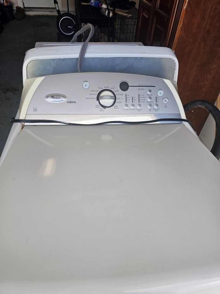 Whirlpool Washer And Amana Dryer(electric)