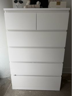 White 6 drawer chest
