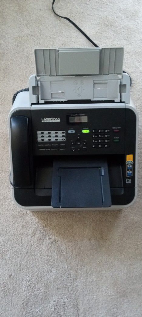 Brother IntelliFax 2840 Laser Fax / Copier / Scanner / Printer  Super G3 w/ Toner