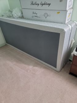 Split Cal-king box spring