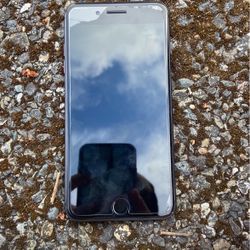 Iphone 8 Plus (locked)