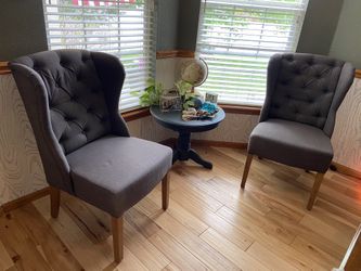 Gorgeous Arhaus Side Chairs (set of 2)