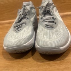 Nike Gt Cut 2 Size 11.5 Basketball Shoes