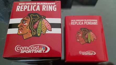 Chicago Blackhawks 2015 Ring and Pendant Set