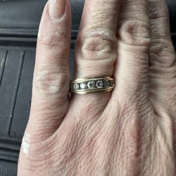 Men’s Diamond Wedding Band