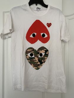 Play comme des garçons size large ( fits Like small )