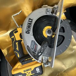 Dewalt XR 7"1/4 20v cordless circular saw w/6ah battery
