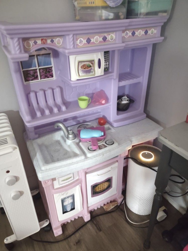 Girls Kitchen Set