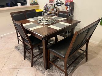 5 piece Wood ans Leather Dining Room set