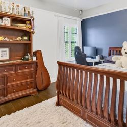 NATART JUVENILE BEDROOM SET