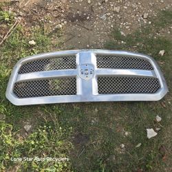 2013 To 2018 Ram 1500 Grille