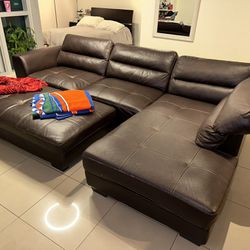 Brown Leather Couch With Ottoman 