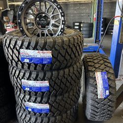 35X12.50R17 Atlander MT And New Lock Rims Jeep Wrangler Sahara Rubicon Mojave Wrangler