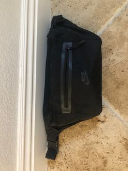 Fanny pack