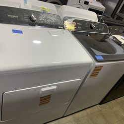Whirlpool Washer & Gas Dryer Set- Take it today Pay later Ask for Details!