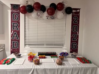 Graduation decorations