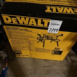 Dewalt Jobsite Table Saw With Stand 