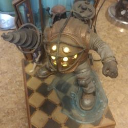 Bioshock 10th Anniversary Big Daddy Collector's STATUE
