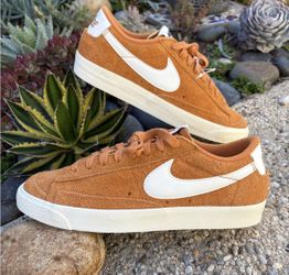 Nike Blazer Low Suede Sneakers Women’s Size 8.5