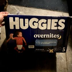 HUGGIES OVERNIGHT DIAPERS SIZE 5