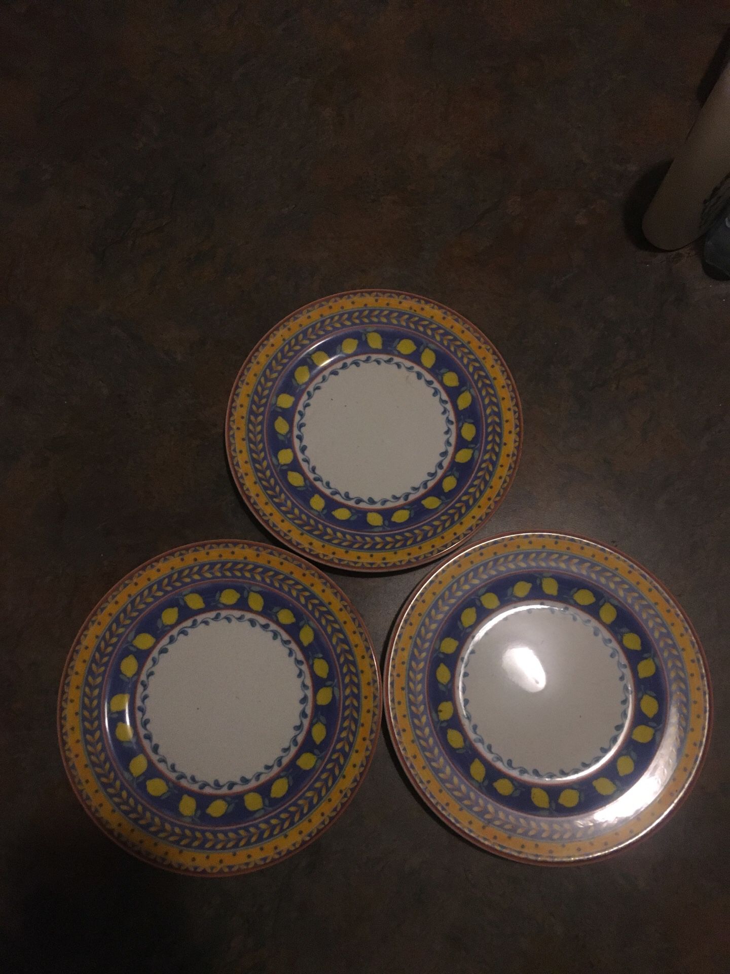 decorative plates (3)
