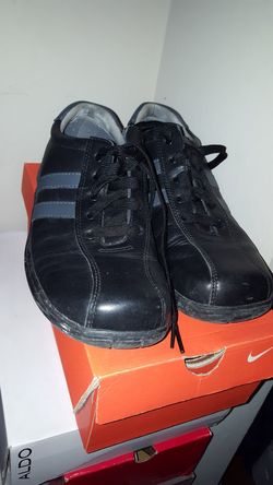 SHOES SKETCHERS CLEAN