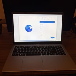 ACER Laptop With Charger 