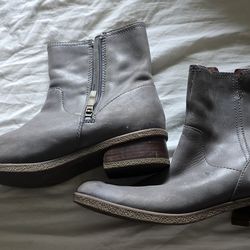 Dansko Bethanie Gray Waterproof Boots